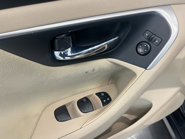 Used 2015 Nissan Altima 2.5 S w/ Power Driver Seat Package FWD image 26