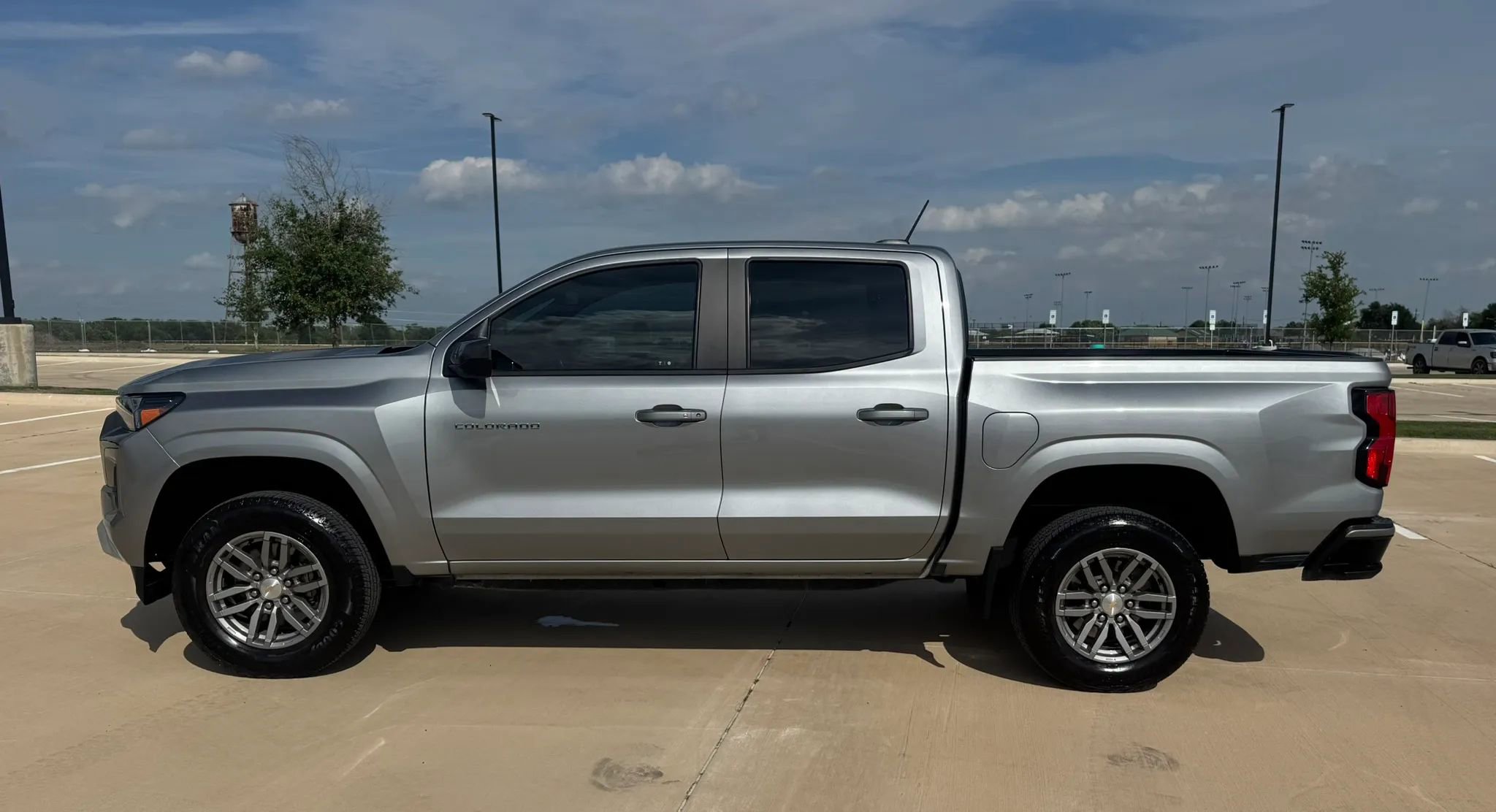 Used 2023 Chevrolet Colorado LT w/ LT Convenience Package RWD image 9
