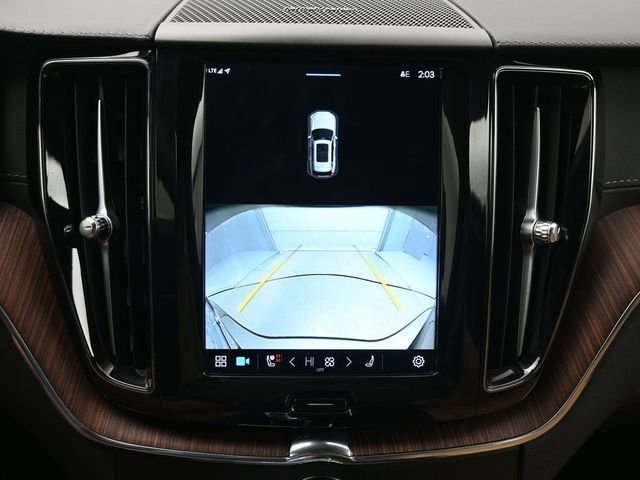 Used 2023 Volvo XC60 B6 Ultimate w/ Climate Package image 23