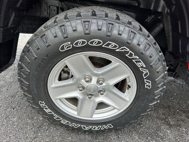 Certified 2021 Jeep Gladiator Sport image 31