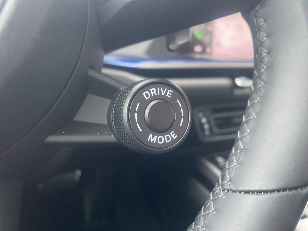 Certified 2024 Porsche 911 Carrera GTS image 27