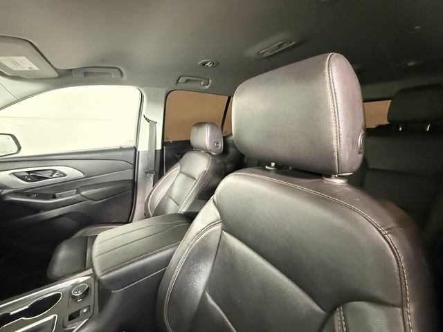Used 2019 Chevrolet Traverse RS w/ LPO, Floor Liner Package FWD image 5
