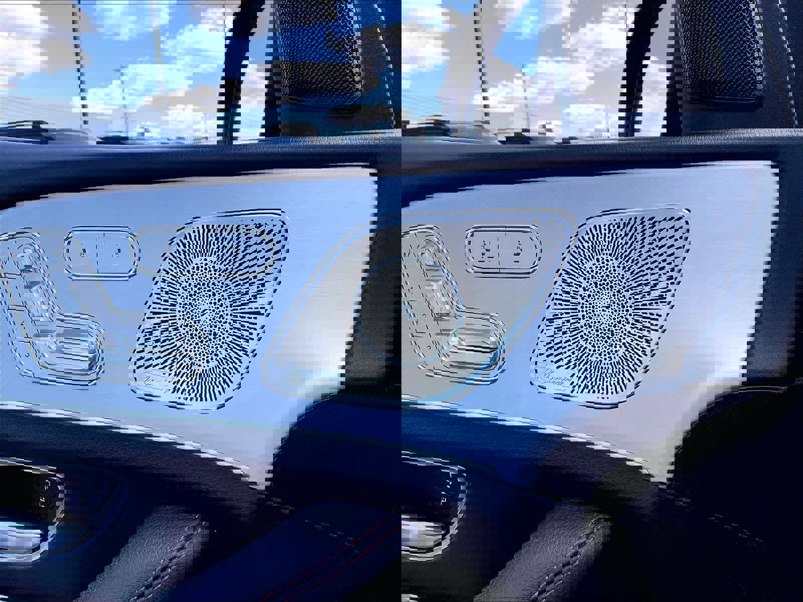 Used 2023 Mercedes-Benz GLE 53 AMG 4MATIC Coupe image 35