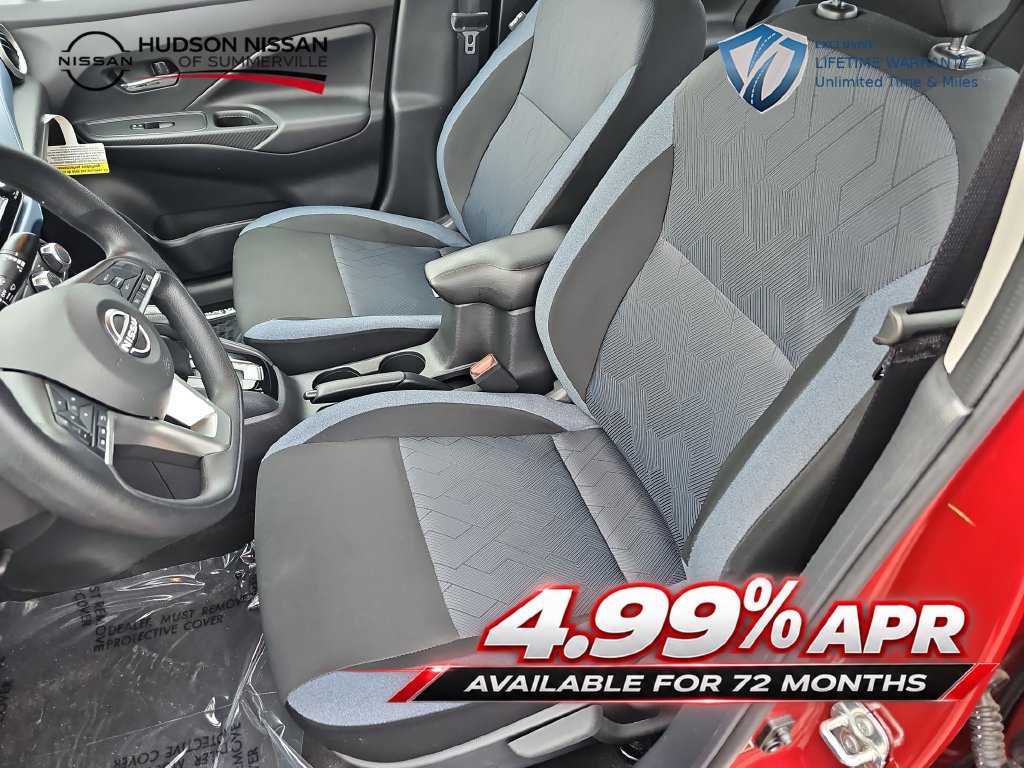 Used 2025 Nissan Versa SV w/ Trunk Package FWD image 16