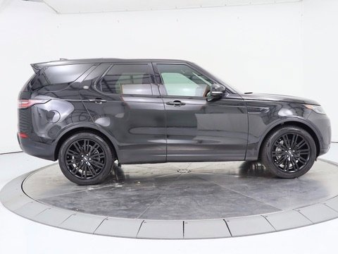 Used 2020 Land Rover Discovery HSE image 6
