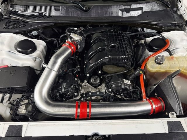Used 2022 Dodge Challenger SXT w/ Plus Package RWD image 36
