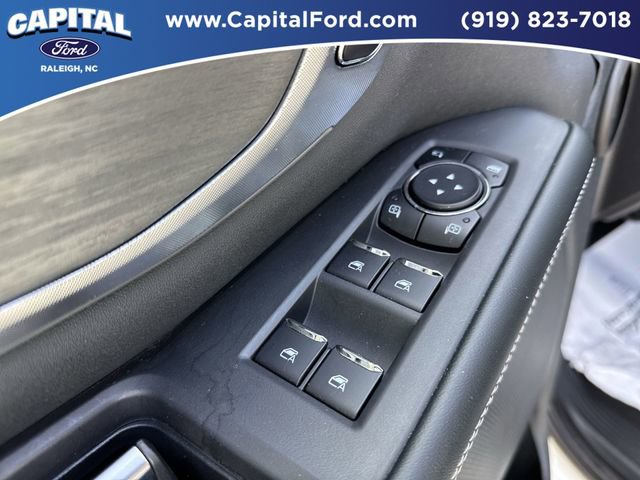 Certified 2025 Ford Expedition Max Platinum image 21