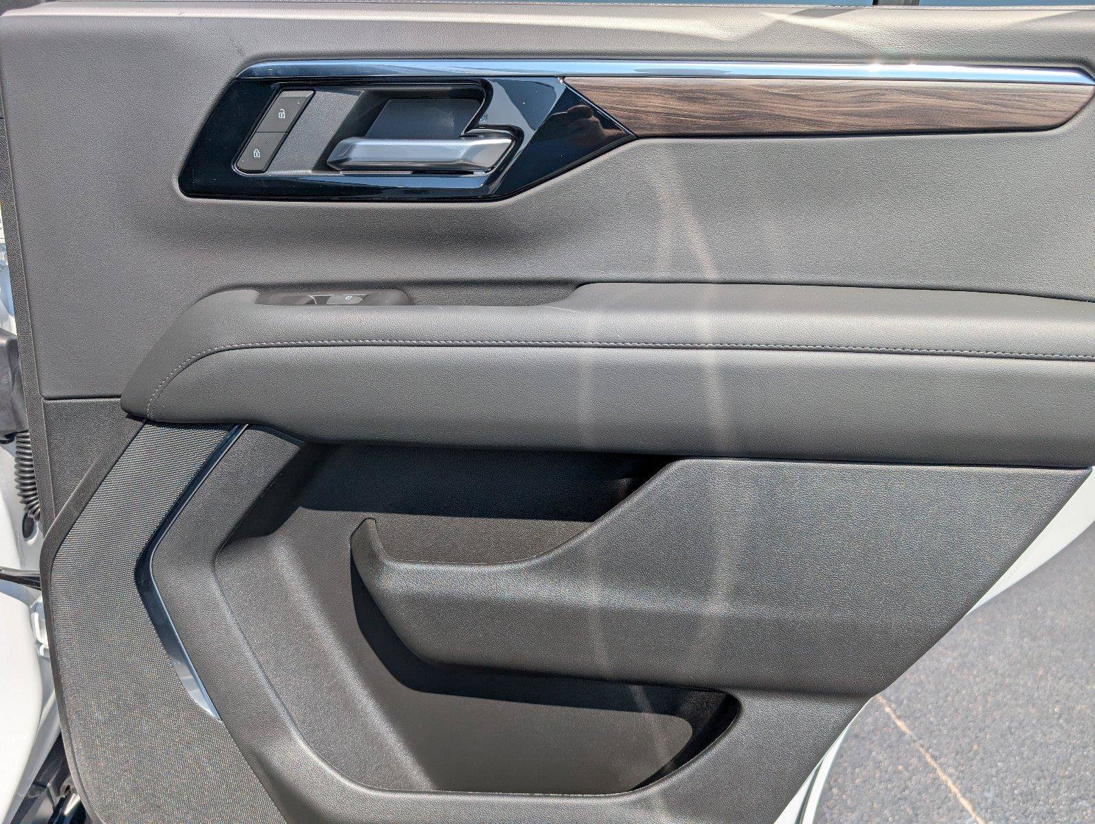 New 2026 Chevrolet Tahoe LS RWD image 37