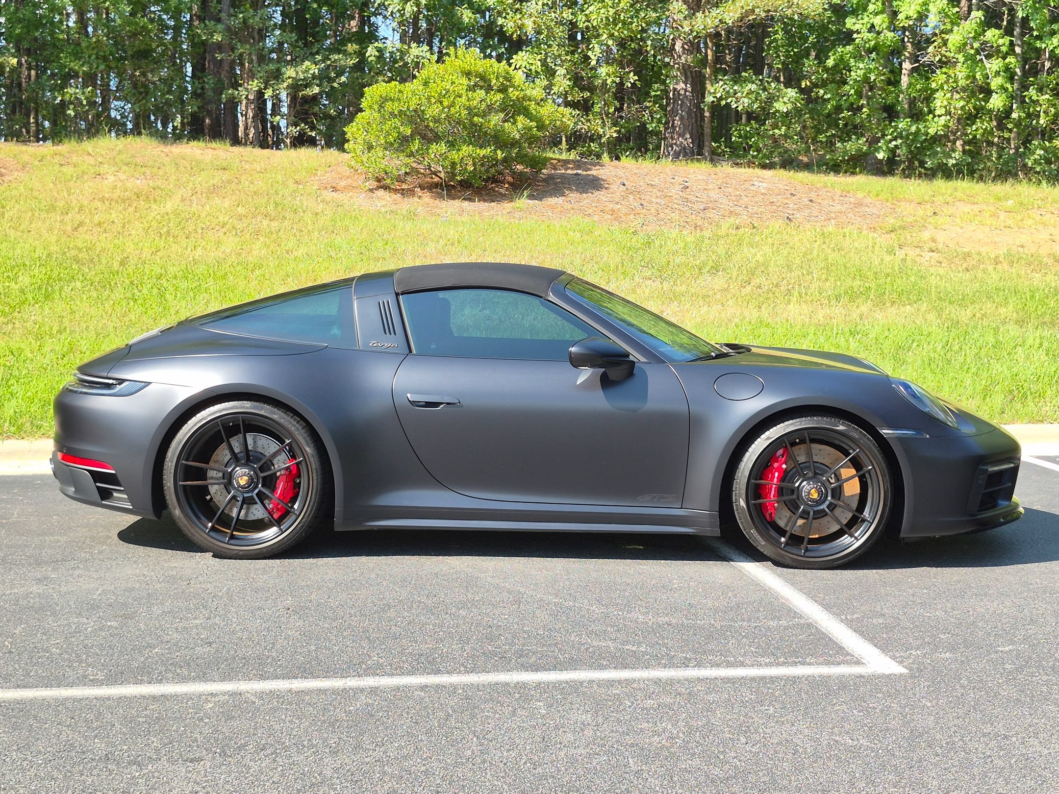 Certified 2024 Porsche 911 Targa 4 GTS AWD/4WD image 31
