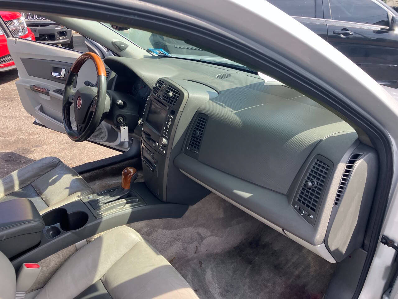 Used 2003 Cadillac CTS 3.2 w/ Preferred Equipment Group RWD image 35