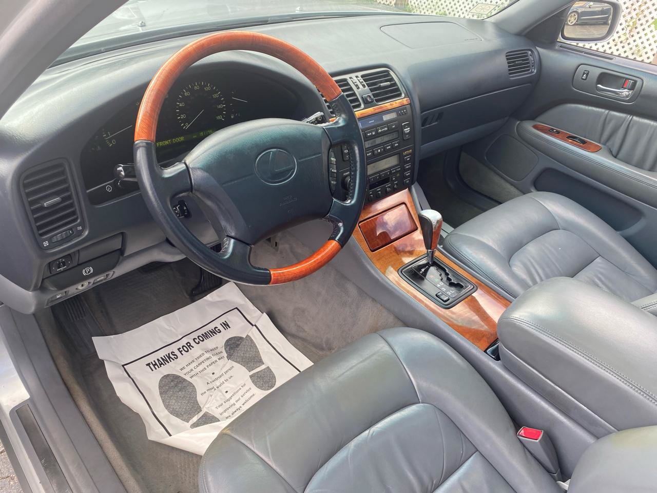 Used 1999 Lexus LS 400 RWD image 9
