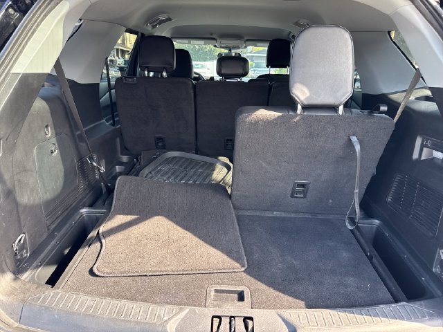 Used 2023 Ford Explorer XLT w/ Equipment Group 202A AWD/4WD image 23