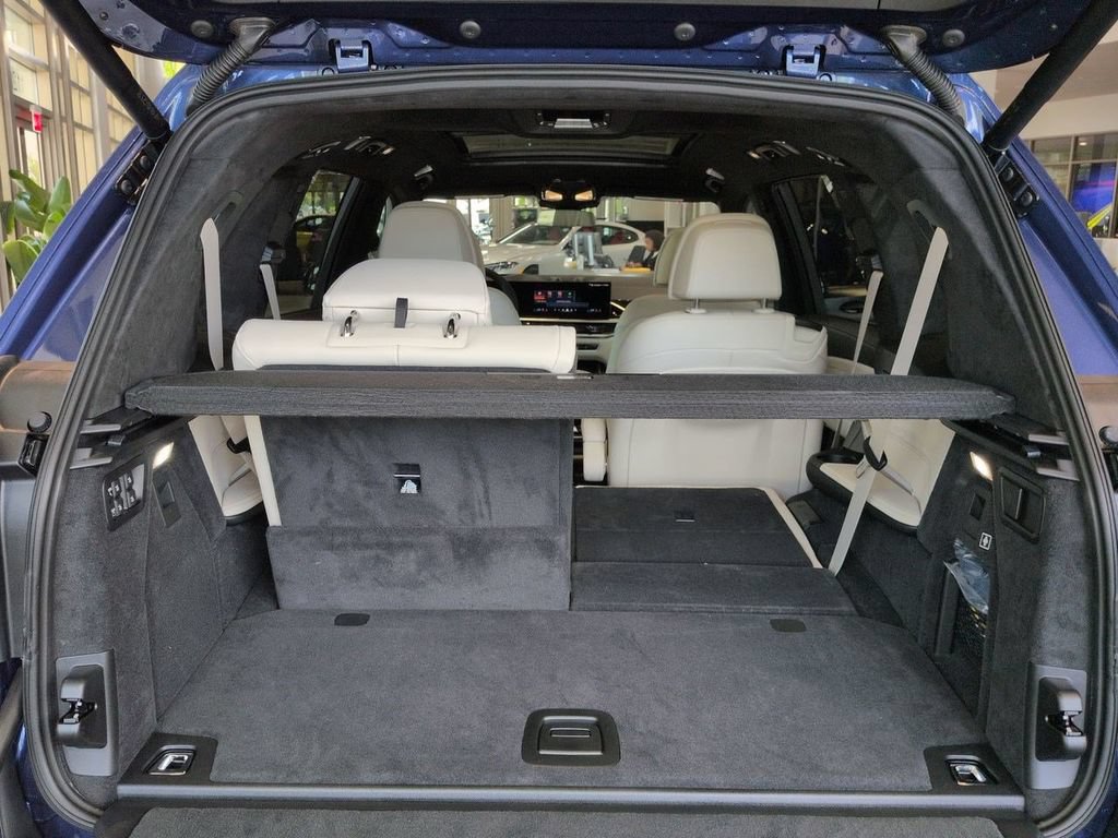 New 2026 BMW ALPINA XB7 AWD/4WD image 12