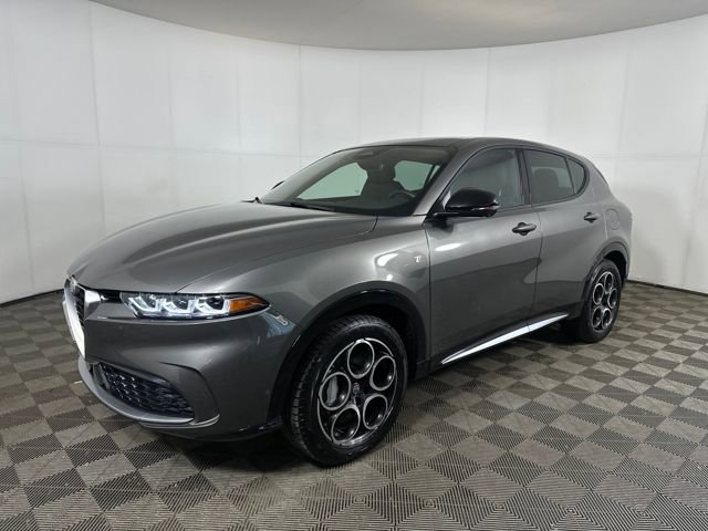 Used 2024 Alfa Romeo Tonale Ti image 7