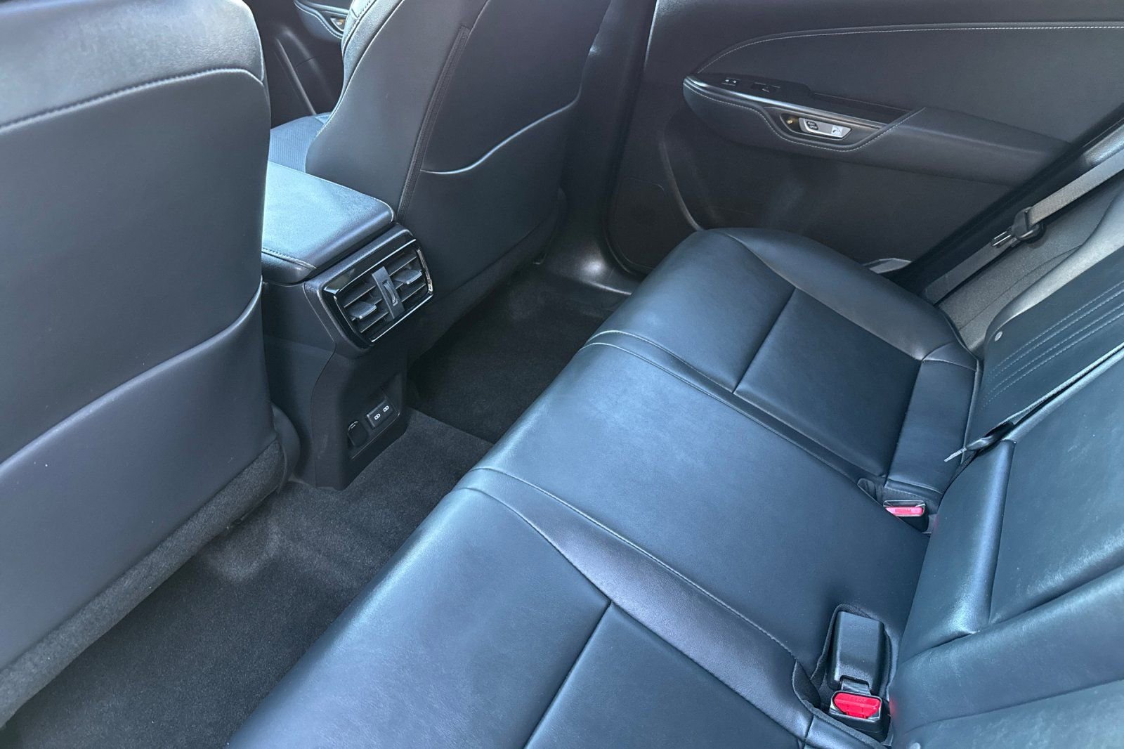 Used 2023 Lexus NX 350h AWD w/ Towing Package (2000 Lbs) image 12