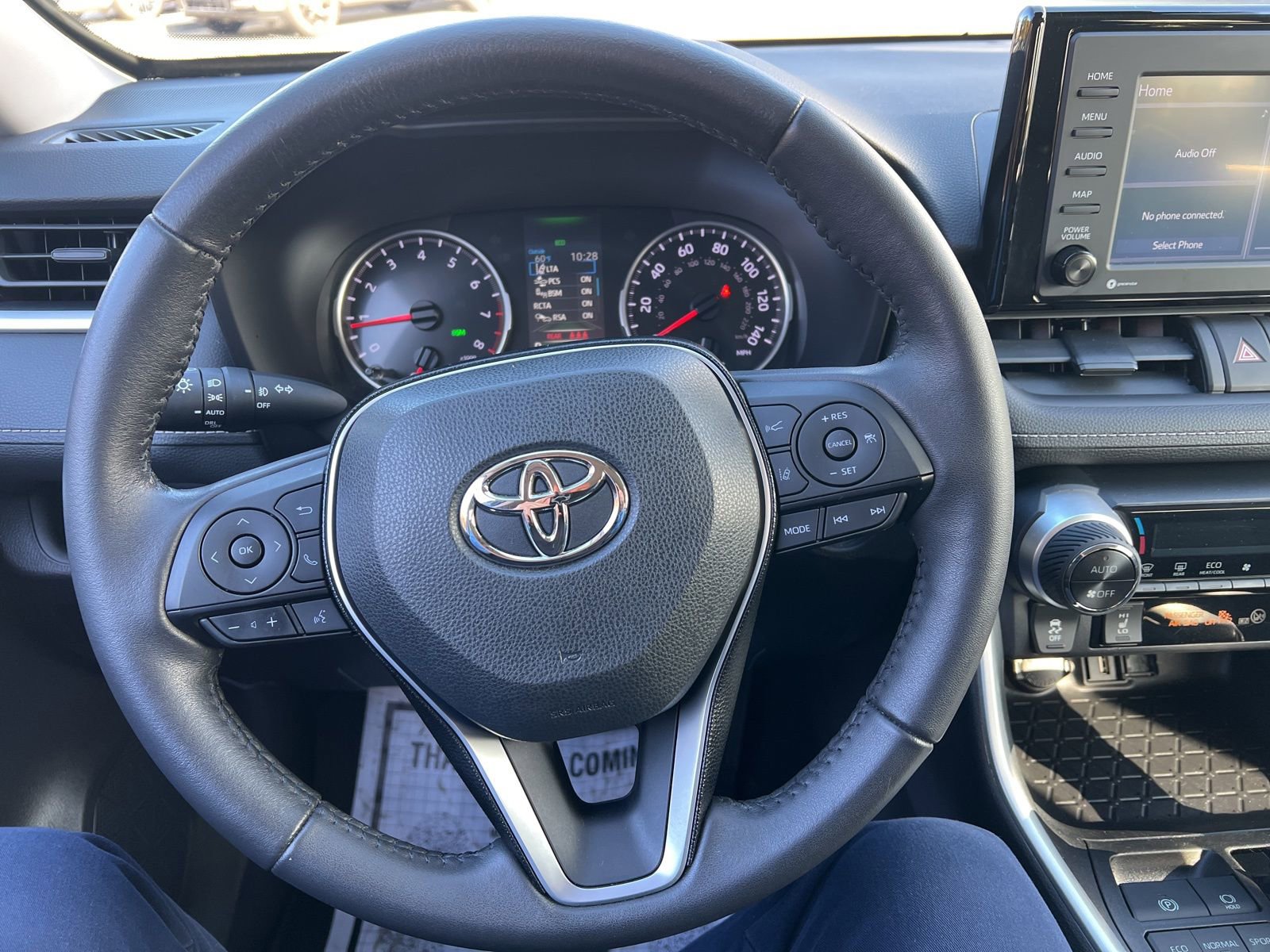Used 2021 Toyota RAV4 XLE w/ XLE Grade Weather Package image 19