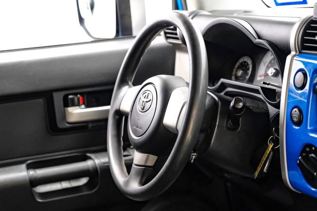 Used 2007 Toyota FJ Cruiser 4WD image 16