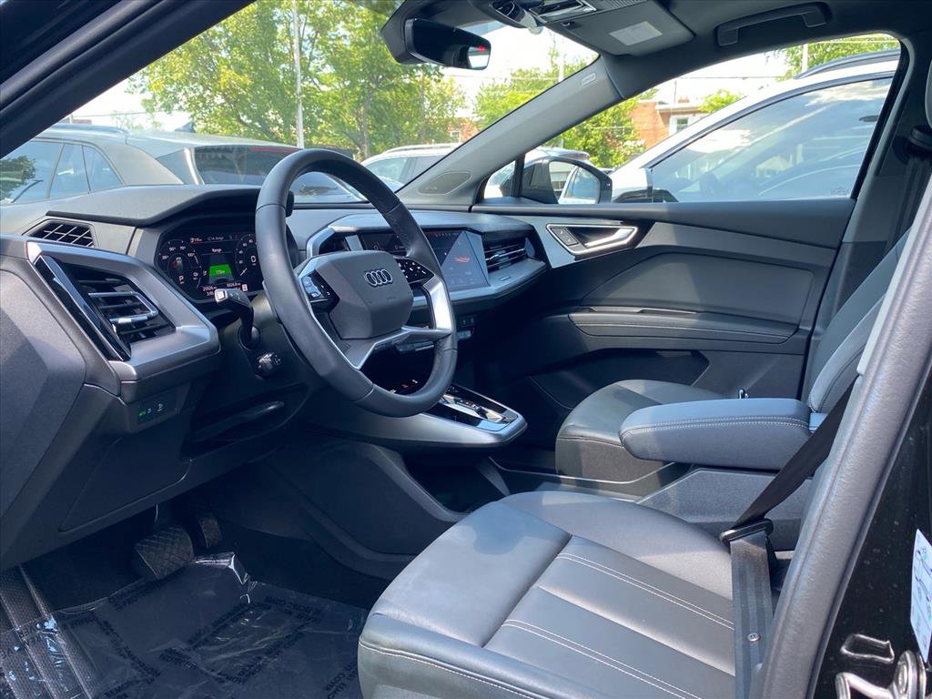 Used 2023 Audi Q4 e-tron Prestige AWD/4WD image 10
