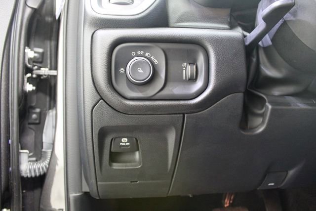 Used 2023 RAM 1500 Lone Star RWD image 12
