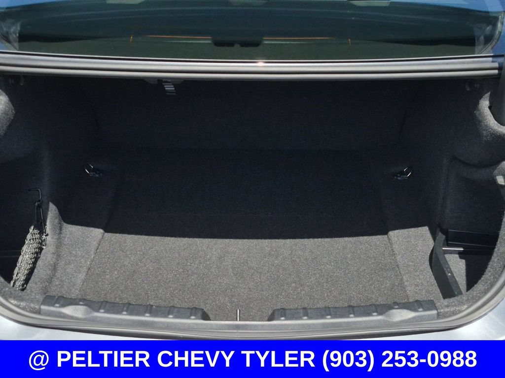 Used 2018 BMW 320i xDrive Sedan AWD/4WD image 7