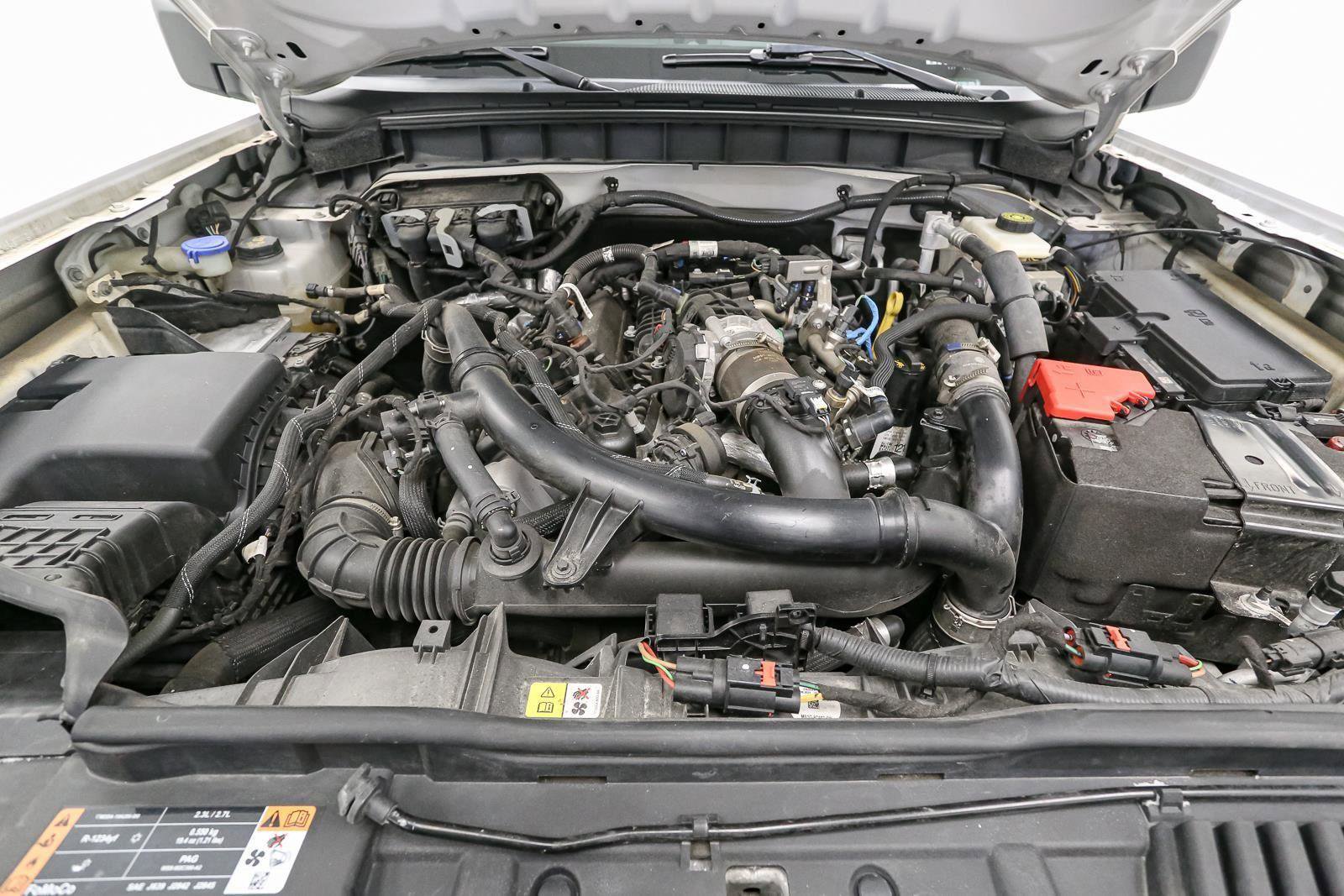 Used 2021 Ford Bronco Big Bend w/ Sasquatch Package AWD/4WD image 15