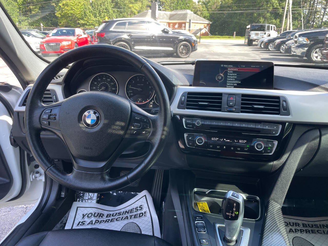Used 2016 BMW 320i xDrive Sedan w/ Driver Assistance Package AWD/4WD image 13