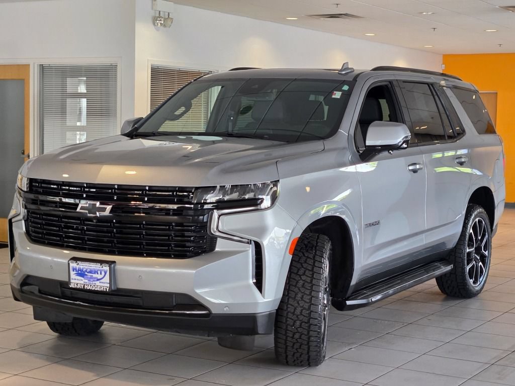 Certified 2024 Chevrolet Tahoe RST w/ Sport Performance Package AWD/4WD image 4