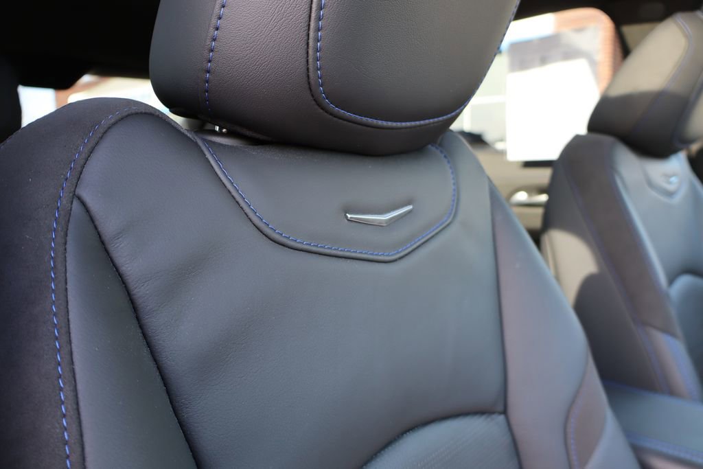 Used 2024 Cadillac XT4 Sport image 49