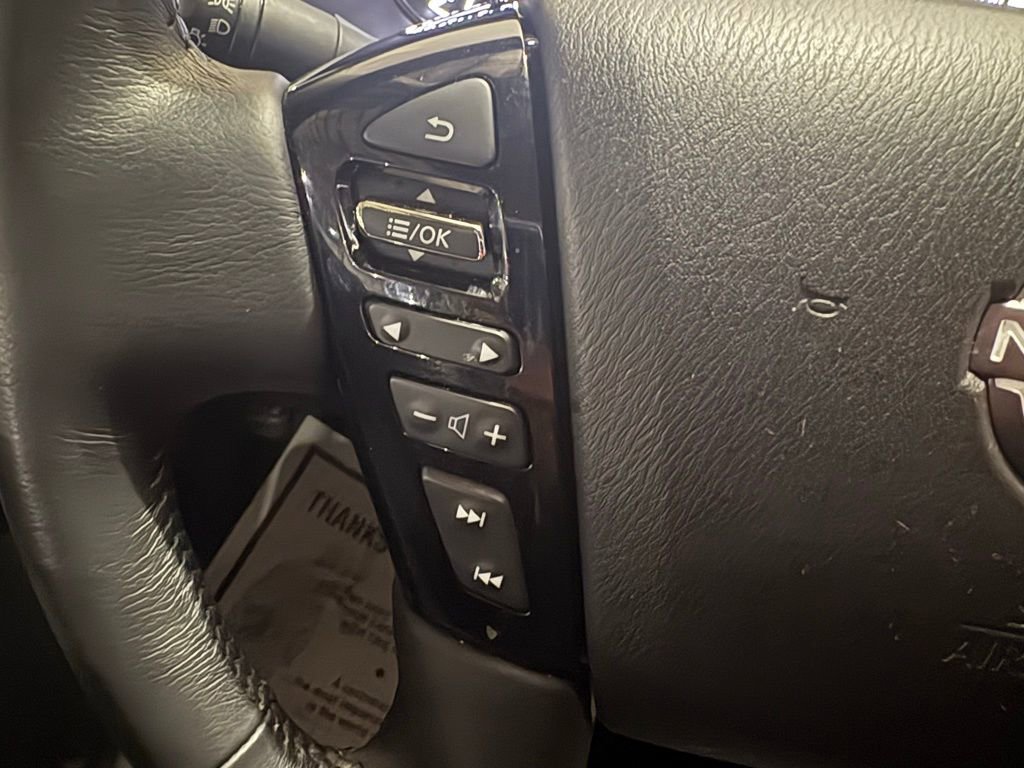 Used 2024 Nissan Armada SL w/ Captain's Chairs Package image 30