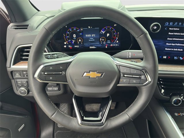 Certified 2025 Chevrolet Suburban High Country w/ Sun And Tow Package image 11