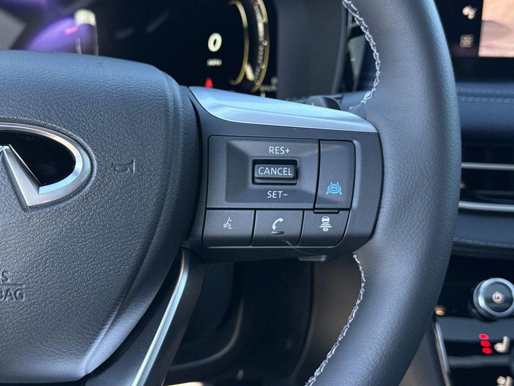 New 2026 INFINITI QX60 Sport image 9