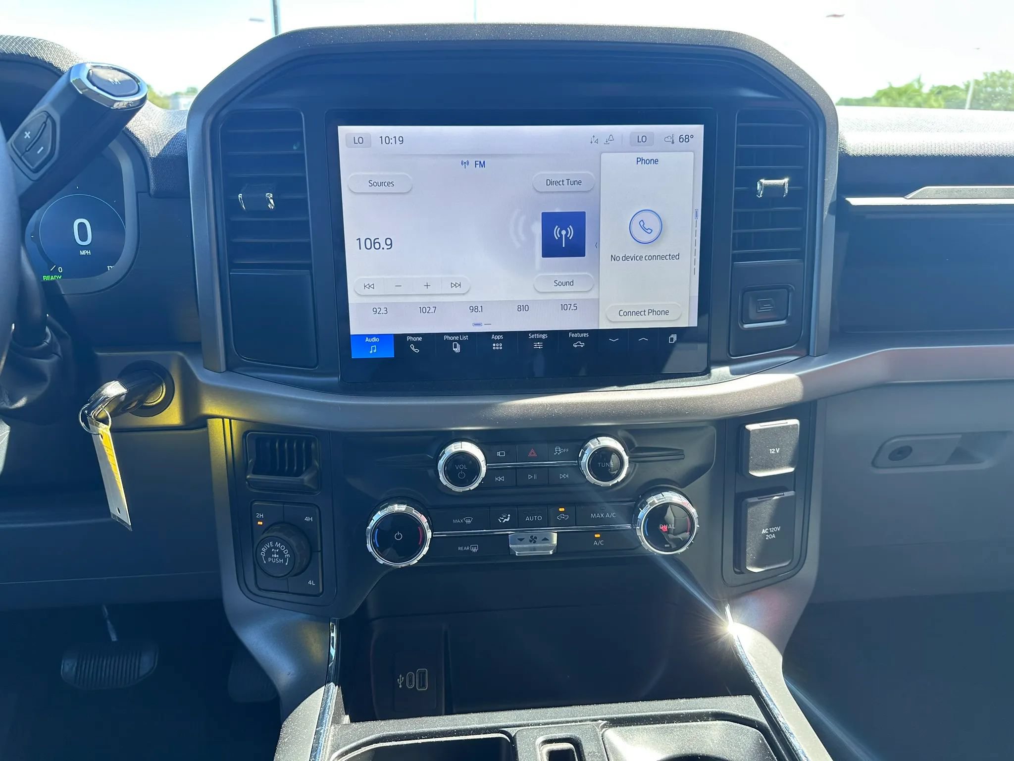 Used 2025 Ford F150 XLT w/ Equipment Group 301A Standard AWD/4WD image 18
