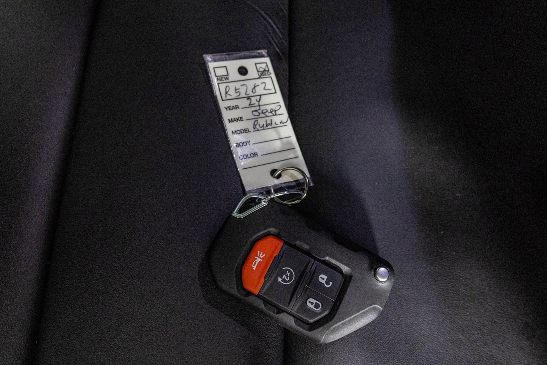 Used 2024 Jeep Wrangler Unlimited Rubicon image 45