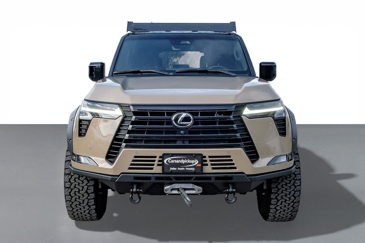 Used 2025 Lexus GX 550 image 3
