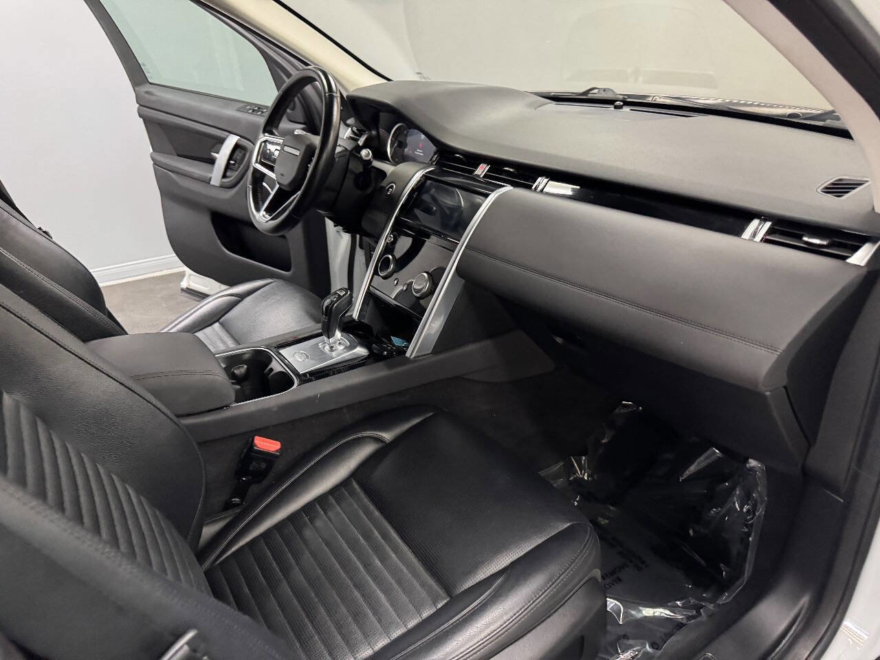 Used 2021 Land Rover Discovery Sport S image 58