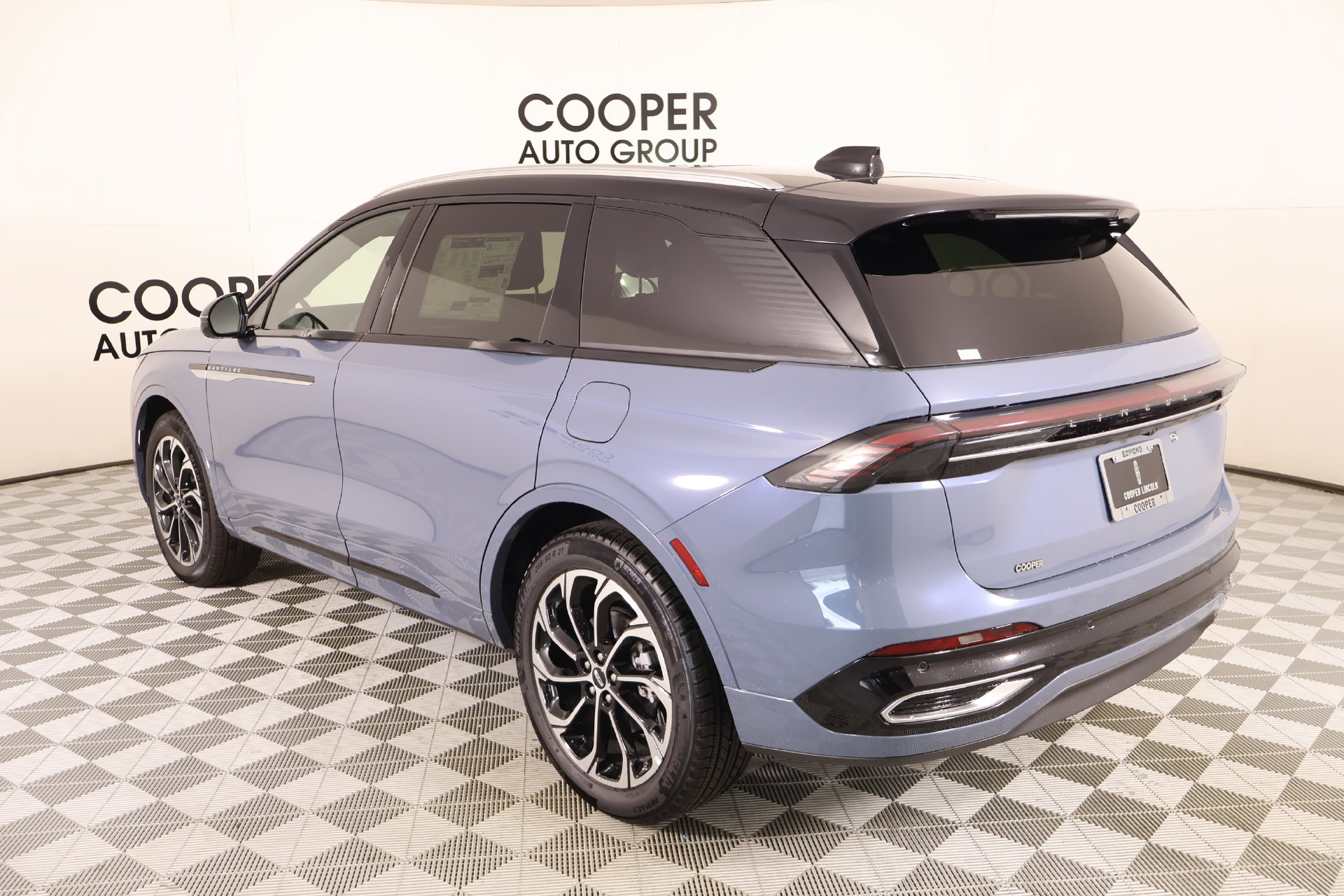 New 2026 Lincoln Nautilus Reserve AWD/4WD image 23