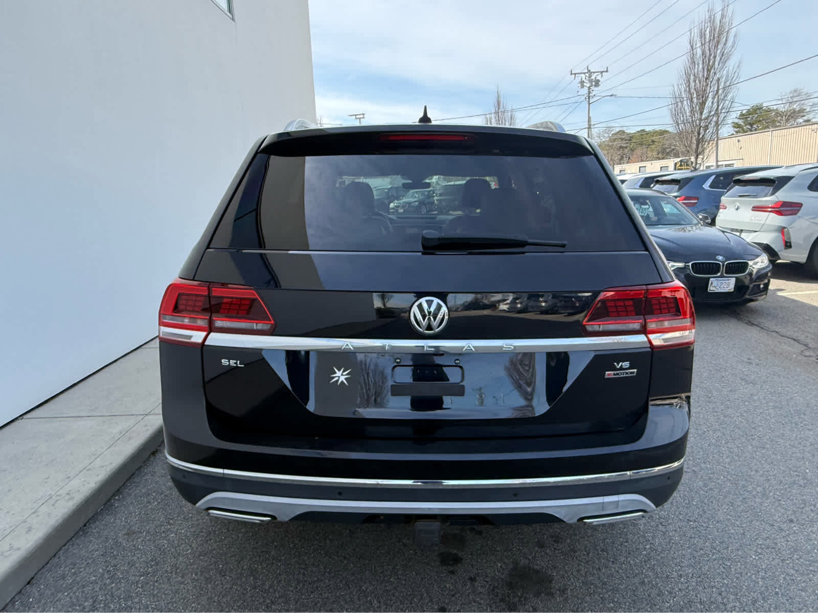 Used 2018 Volkswagen Atlas SEL Premium image 5