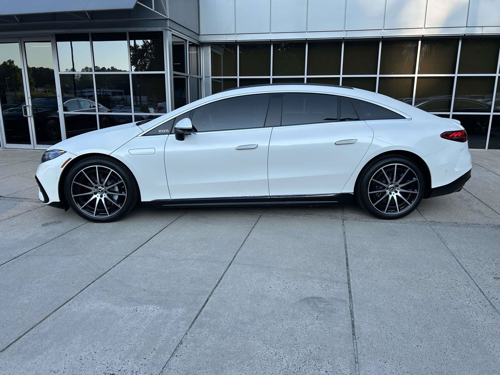 Certified 2023 Mercedes-Benz EQS 450+ 4MATIC Sedan image 13