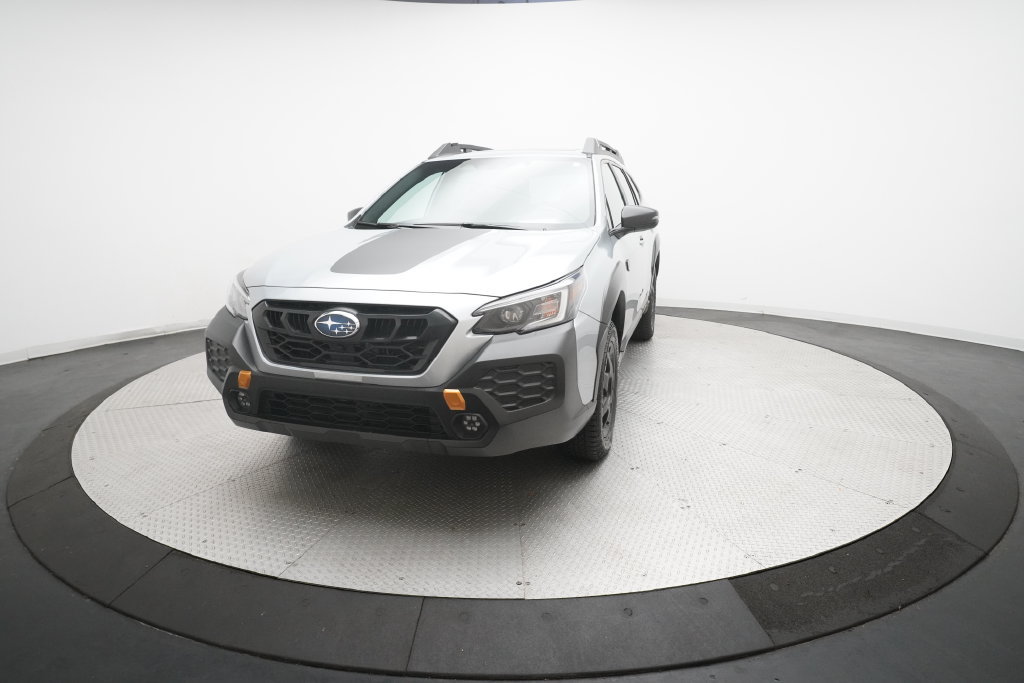 Certified 2025 Subaru Outback Wilderness AWD/4WD image 12