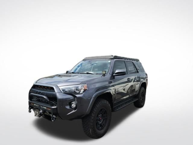 Used 2021 Toyota 4Runner TRD Off-Road AWD/4WD image 4