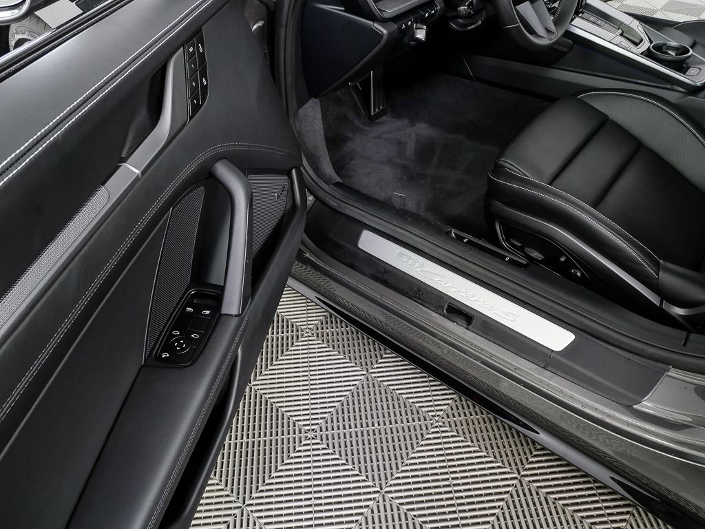 Certified 2024 Porsche 911 Carrera S RWD image 8