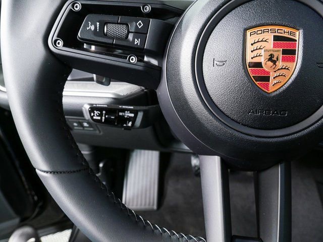 New 2026 Porsche Cayenne Coupe image 10