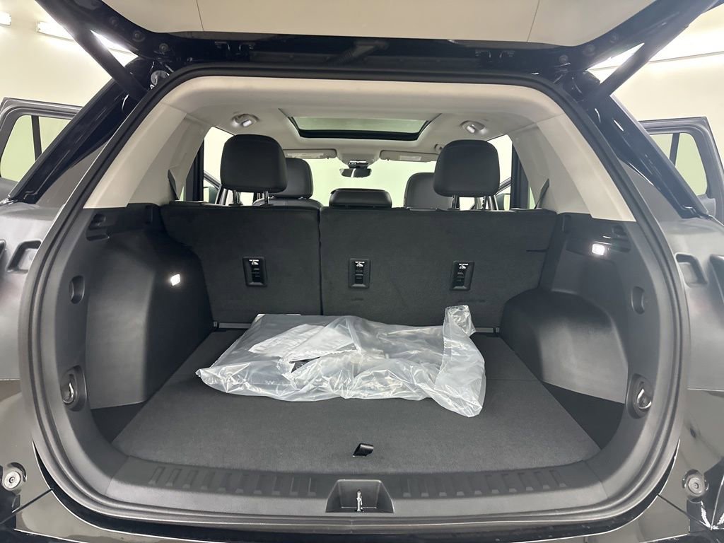 New 2026 GMC Terrain Denali image 24