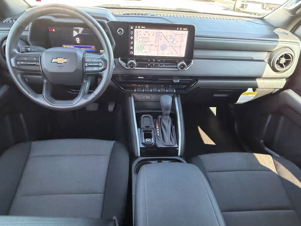 Used 2026 Chevrolet Colorado W/T RWD image 13