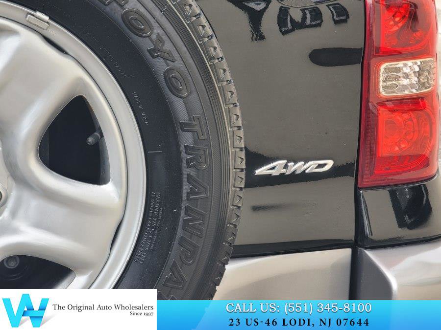 Used 2005 Toyota RAV4 4WD image 16