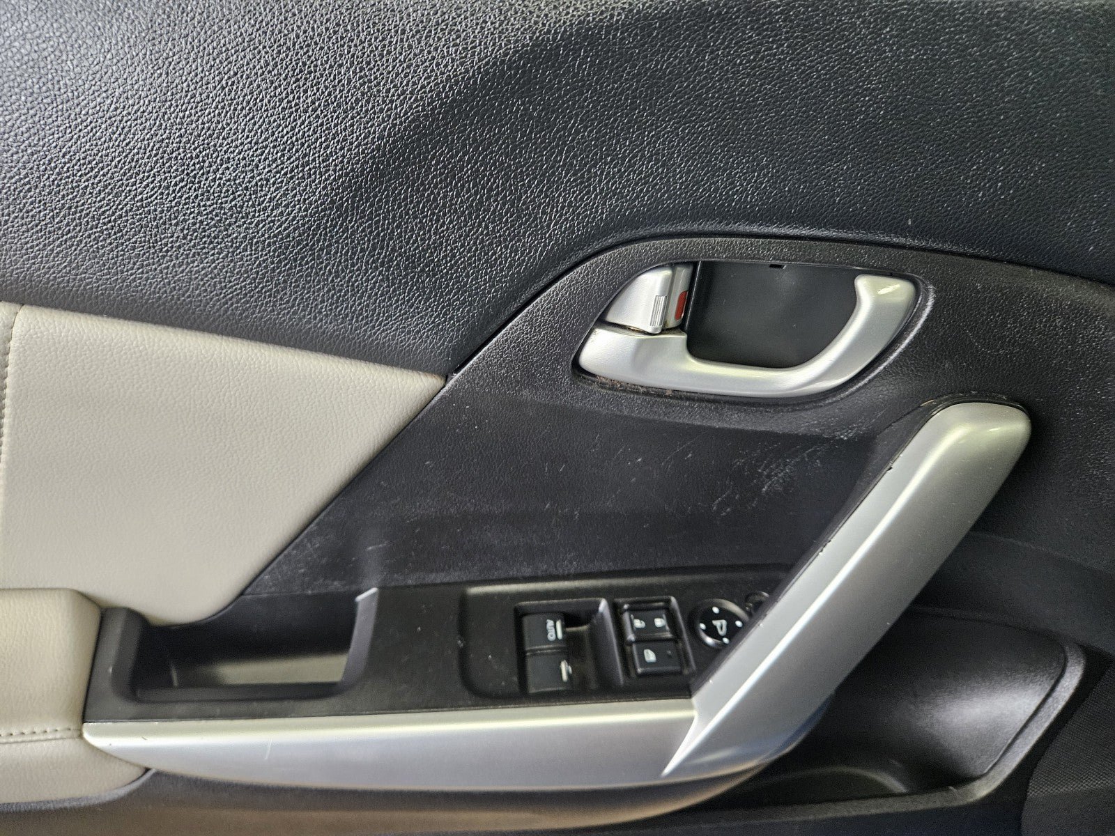 Used 2015 Honda Civic EX-L image 24