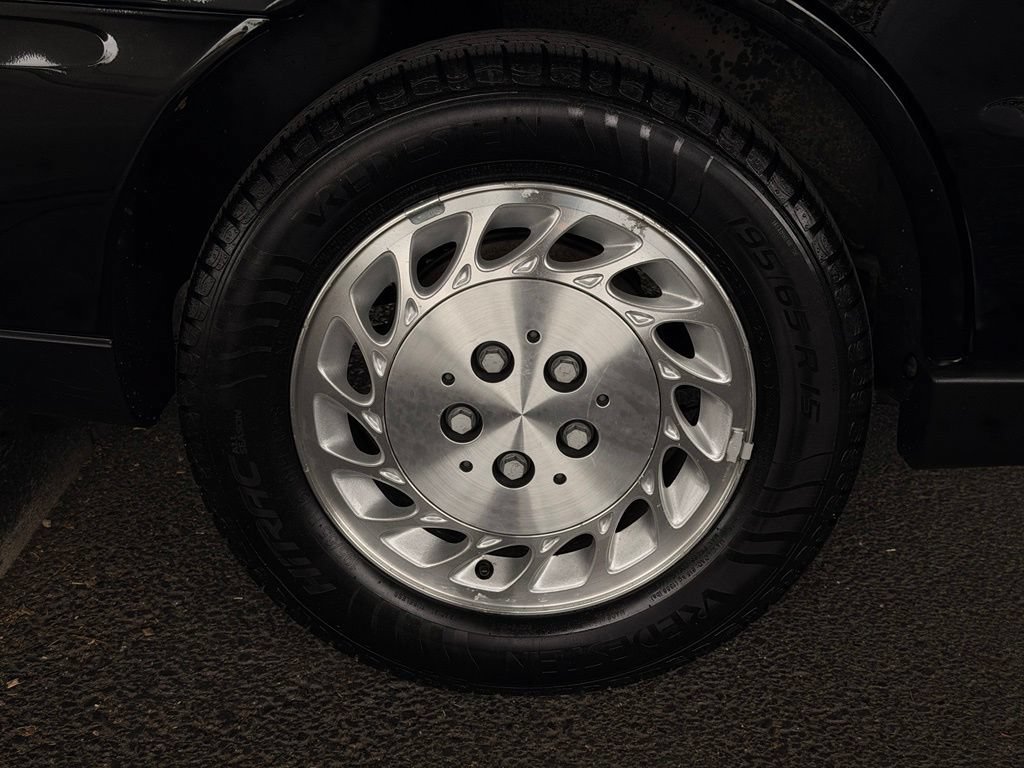 Used 2001 Saturn L-Series L200 FWD image 59