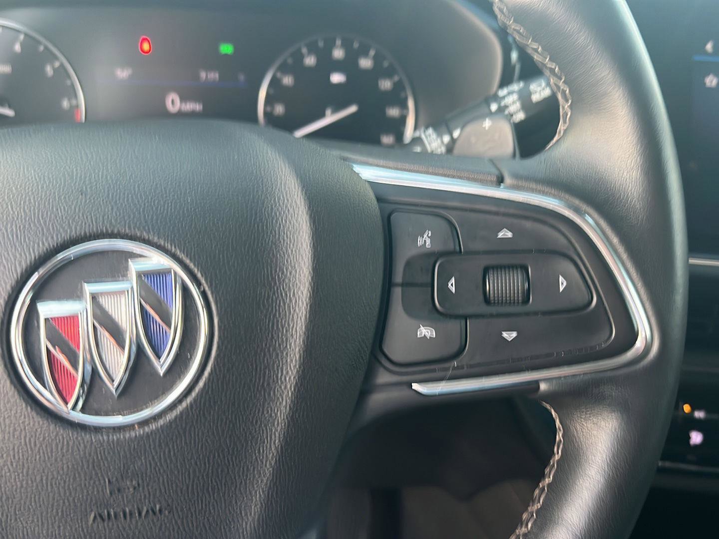 Used 2023 Buick Envision Preferred FWD image 21
