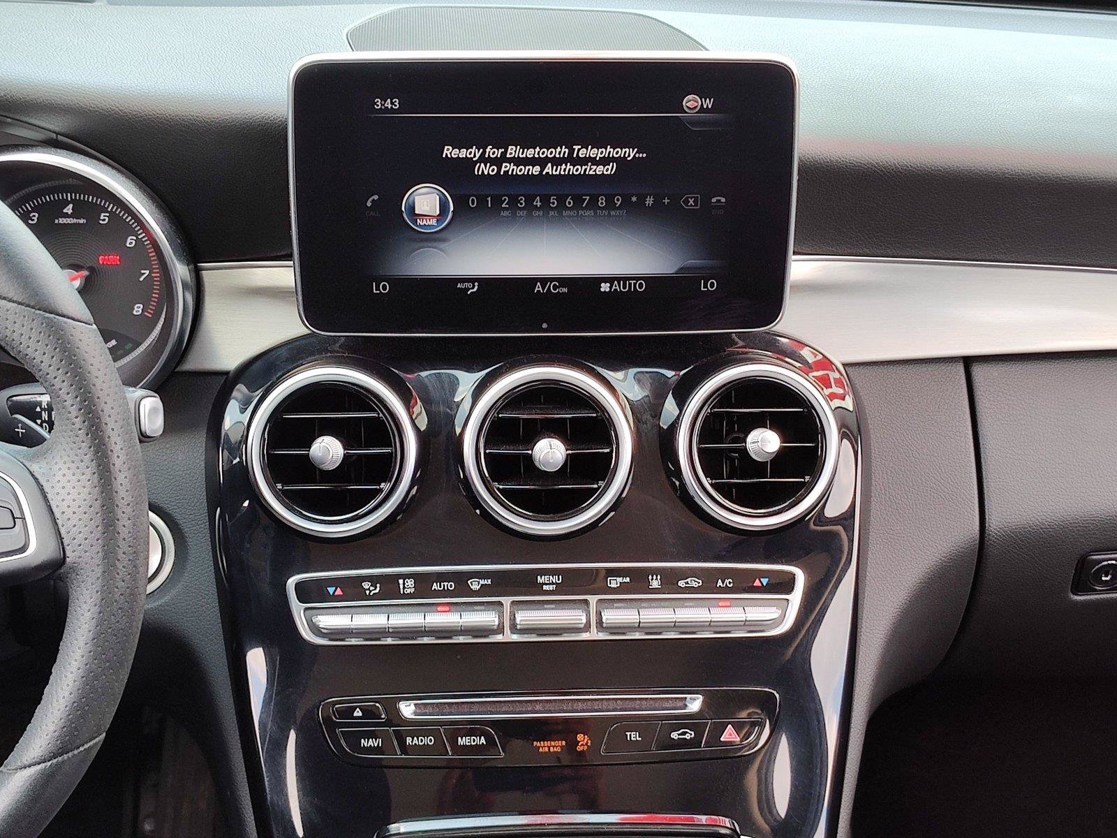Used 2017 Mercedes-Benz C 350e Sedan image 17