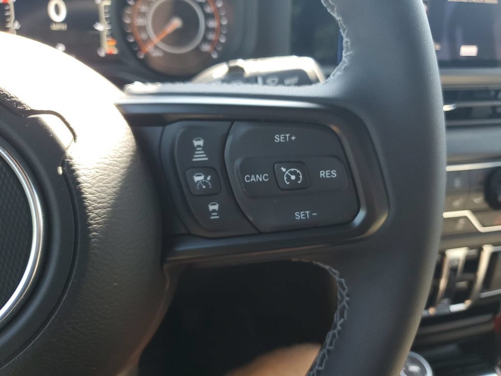 Used 2026 Jeep Wrangler Unlimited Sport AWD/4WD image 21